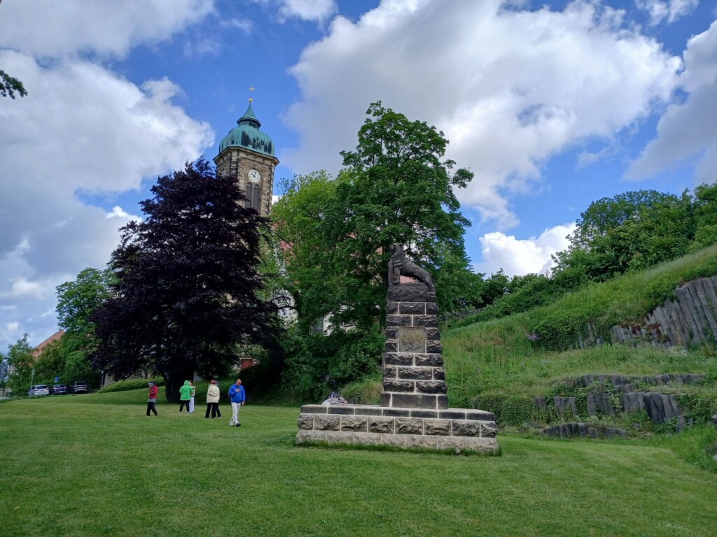 Gruppe an der Burg Stolpen