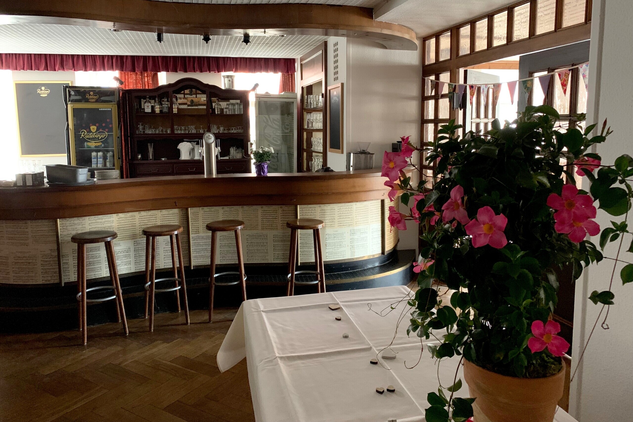 Foyer mit Bar